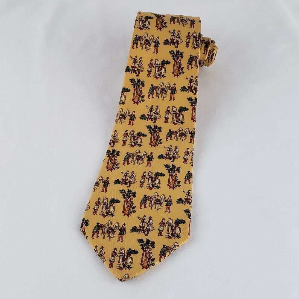 Salvatore Ferragamo Yellow Silk Mens Tie 3.75"x57".  Horse Theme